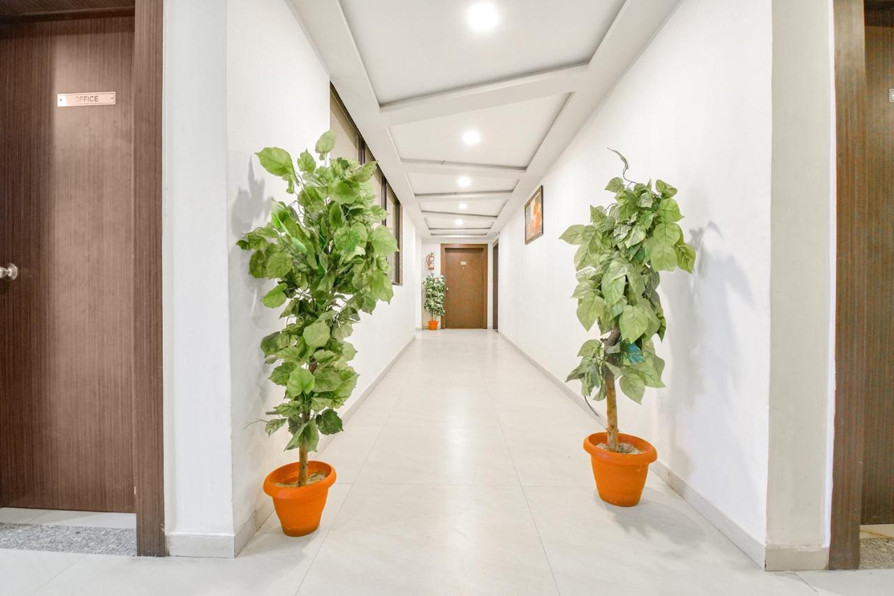 Fabhotel Skyland Ahmadábád Exteriér fotografie